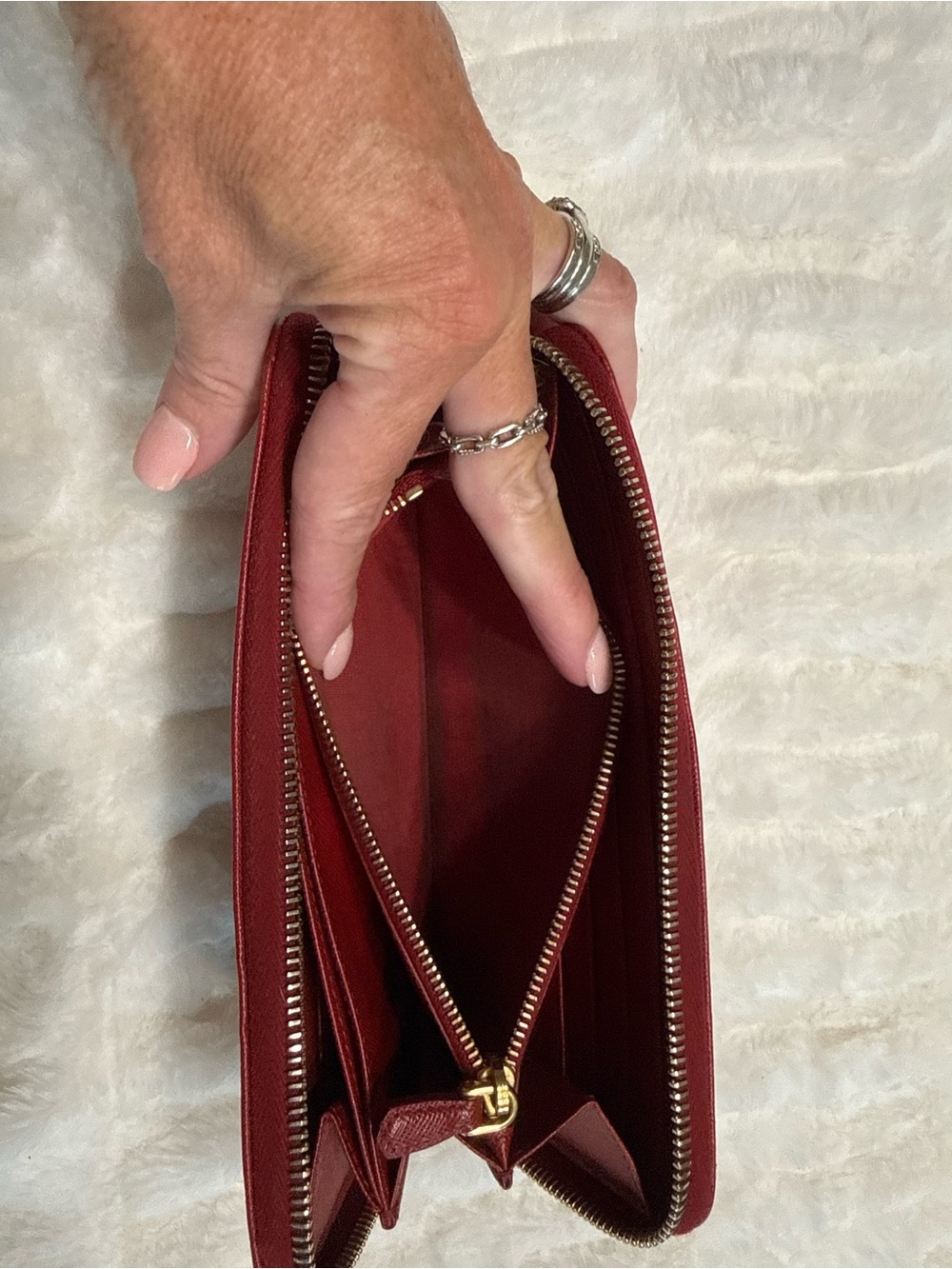 Prada Red Saffiano Zip-Around Wallet with Box and original Authenticity Card - Picture 6 of 8